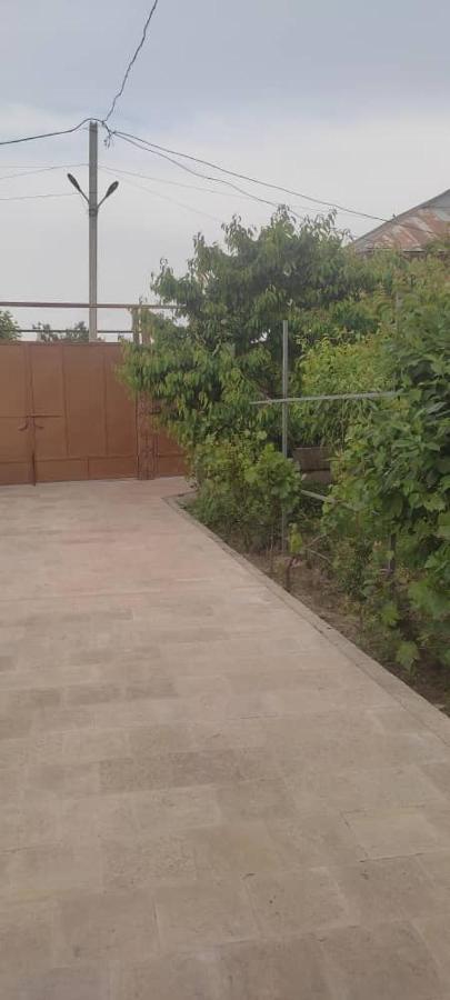 Abs Guest House Osh Buitenkant foto